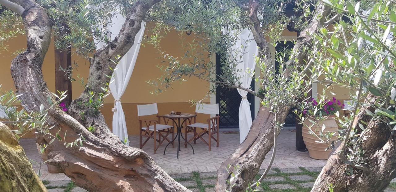 Bed and Breakfast Aquilamaior Fiumicino Exterior foto